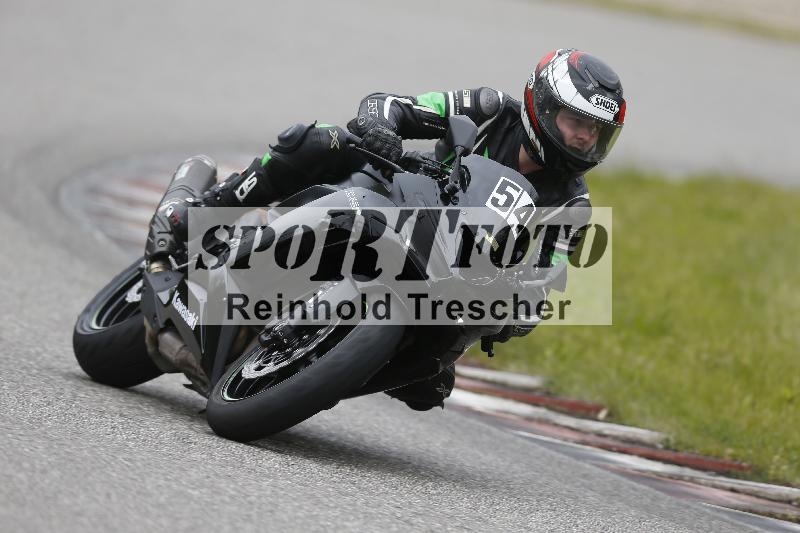 /Archiv-2024/13 22.04.2024 Plüss Moto Sport ADR/Einsteiger/54